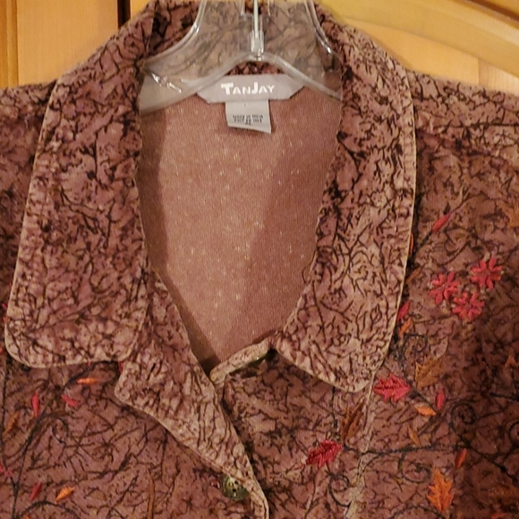 Jacket - Picture 2 of 9